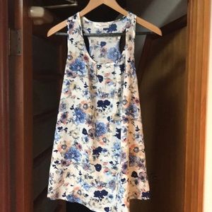 Racerback maternity floral top